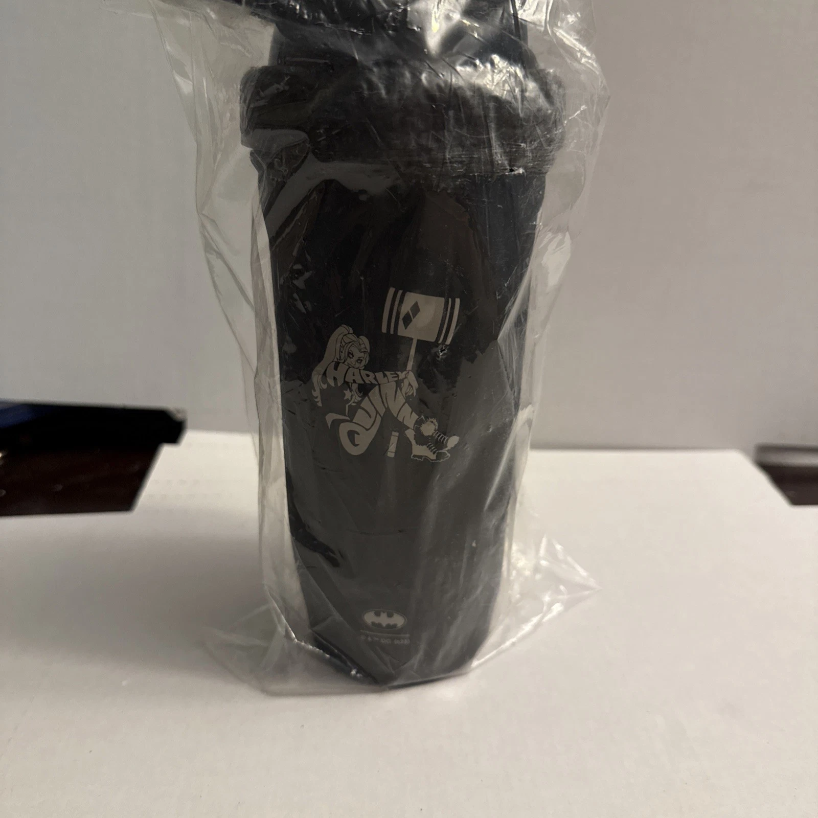 SmartShake Reforce Stainless Steel DC Comics Harley Quinn 900ml | Iconic Shaker