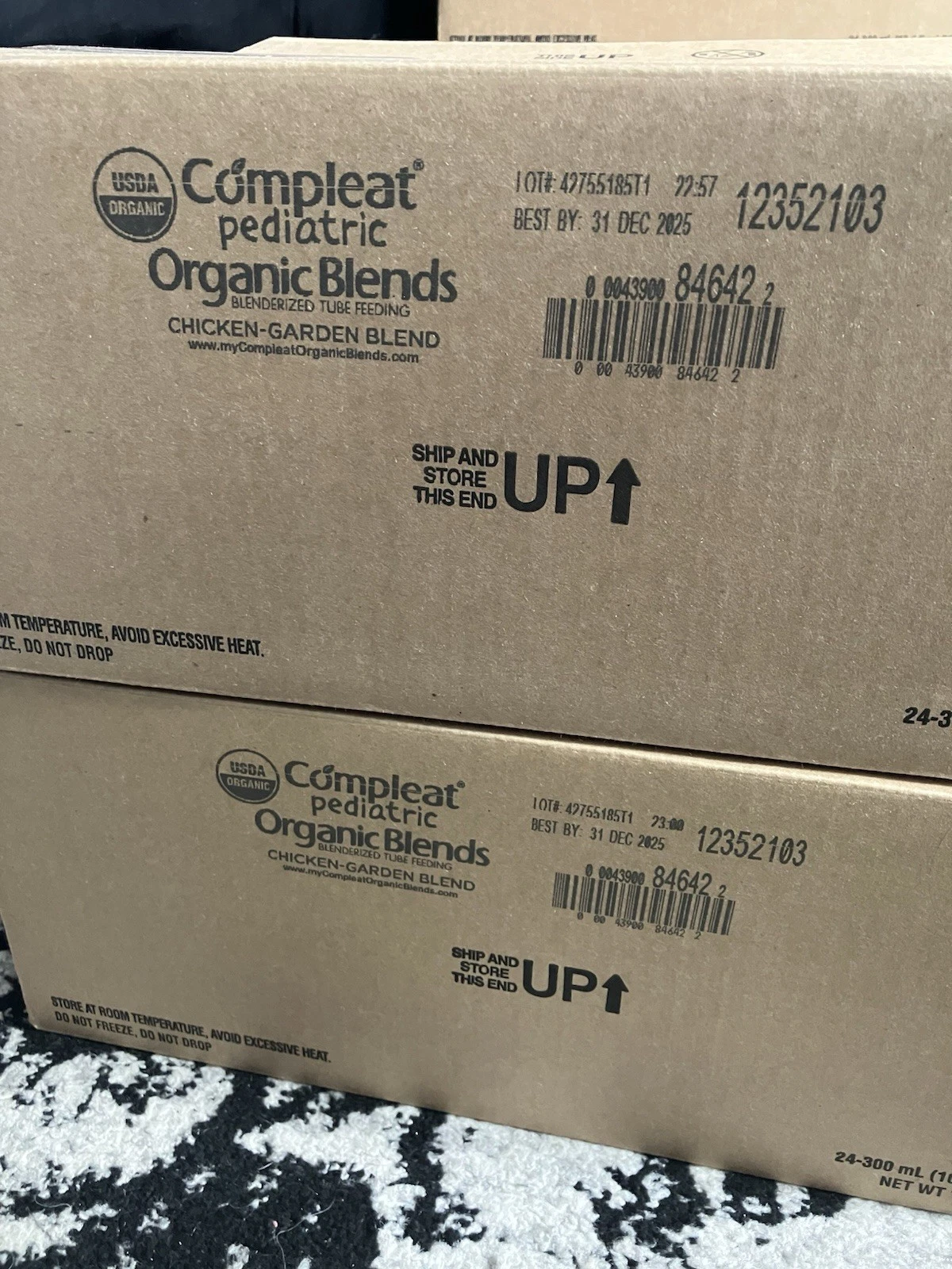 Nestle Compleat Pediatric Blends Chicken Garden Mfg Sealed Box Of 24 Pouches