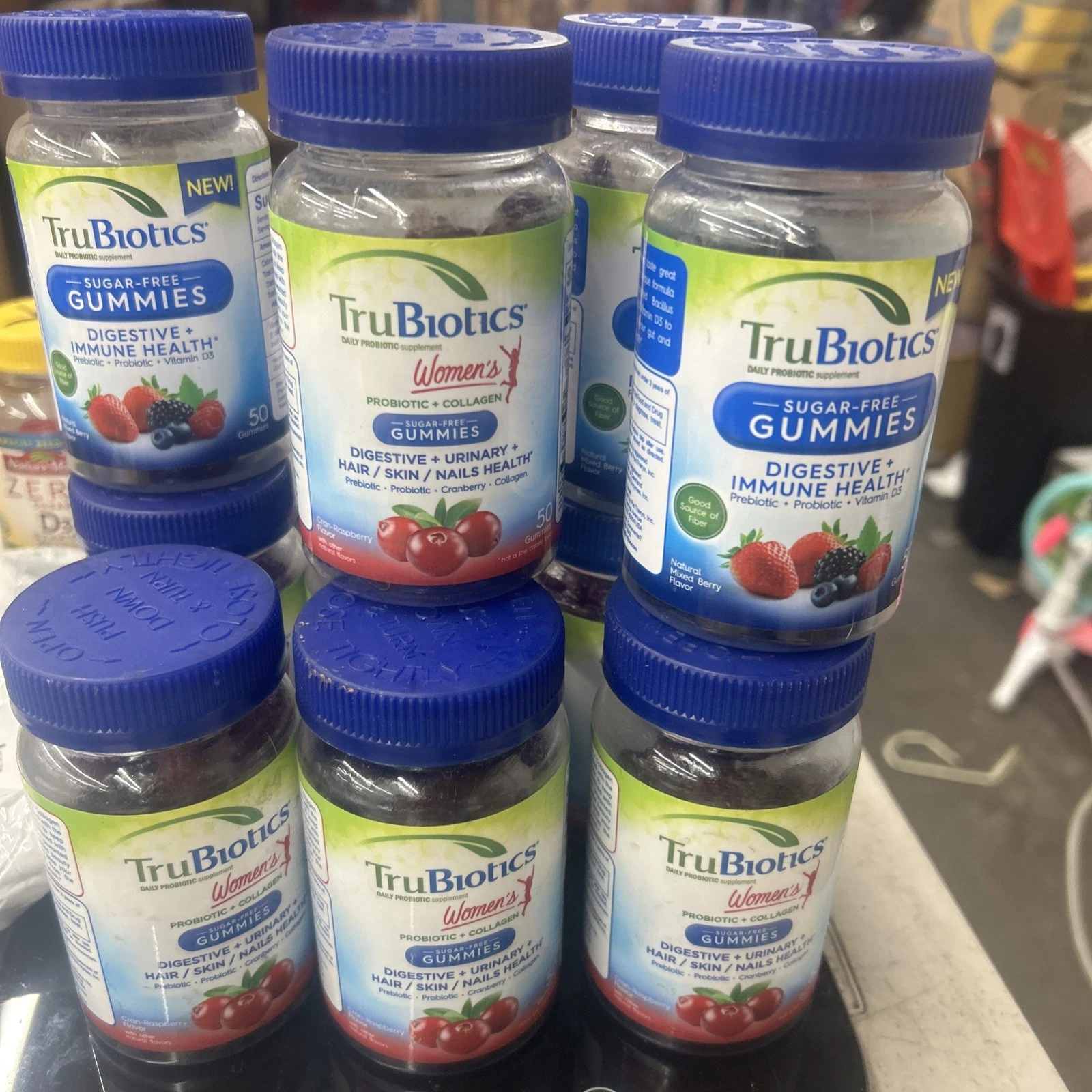 13 NIB TruBiotics Women Digestive + Immune Health, Mixed Berry 50 Gummies Read