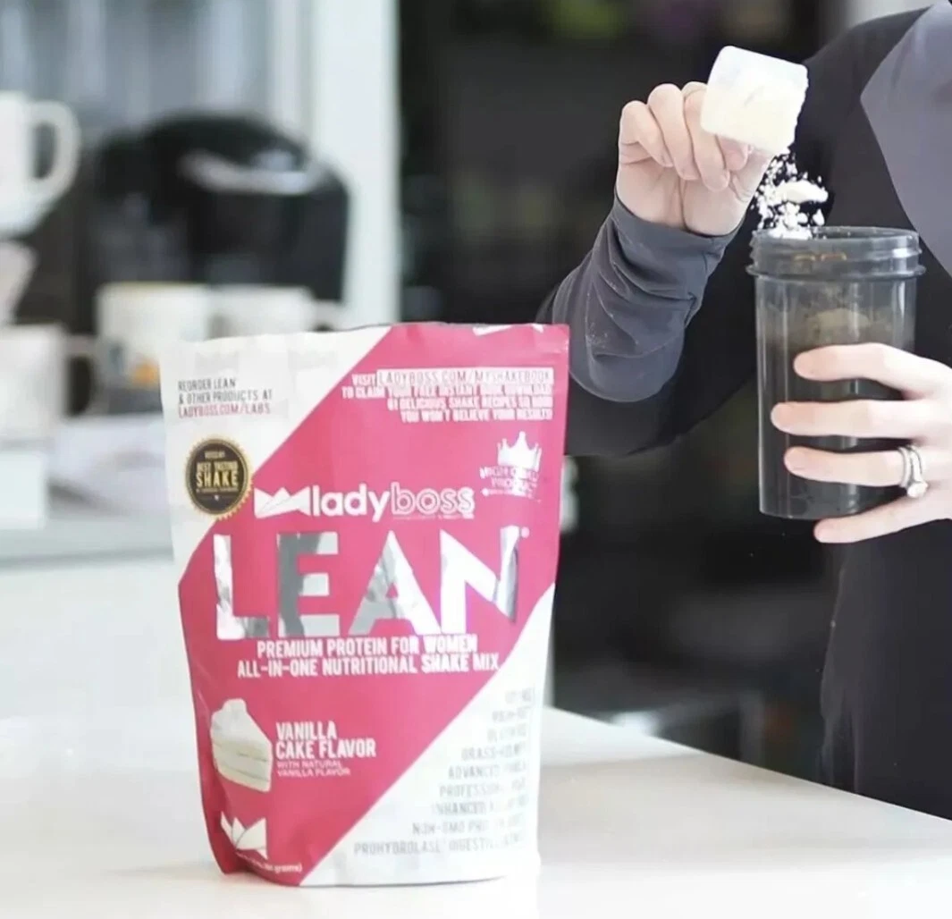 Lady Boss Lean Protein Powder - VANILLA CAKE - READ DESCR.- New, 30 serv.